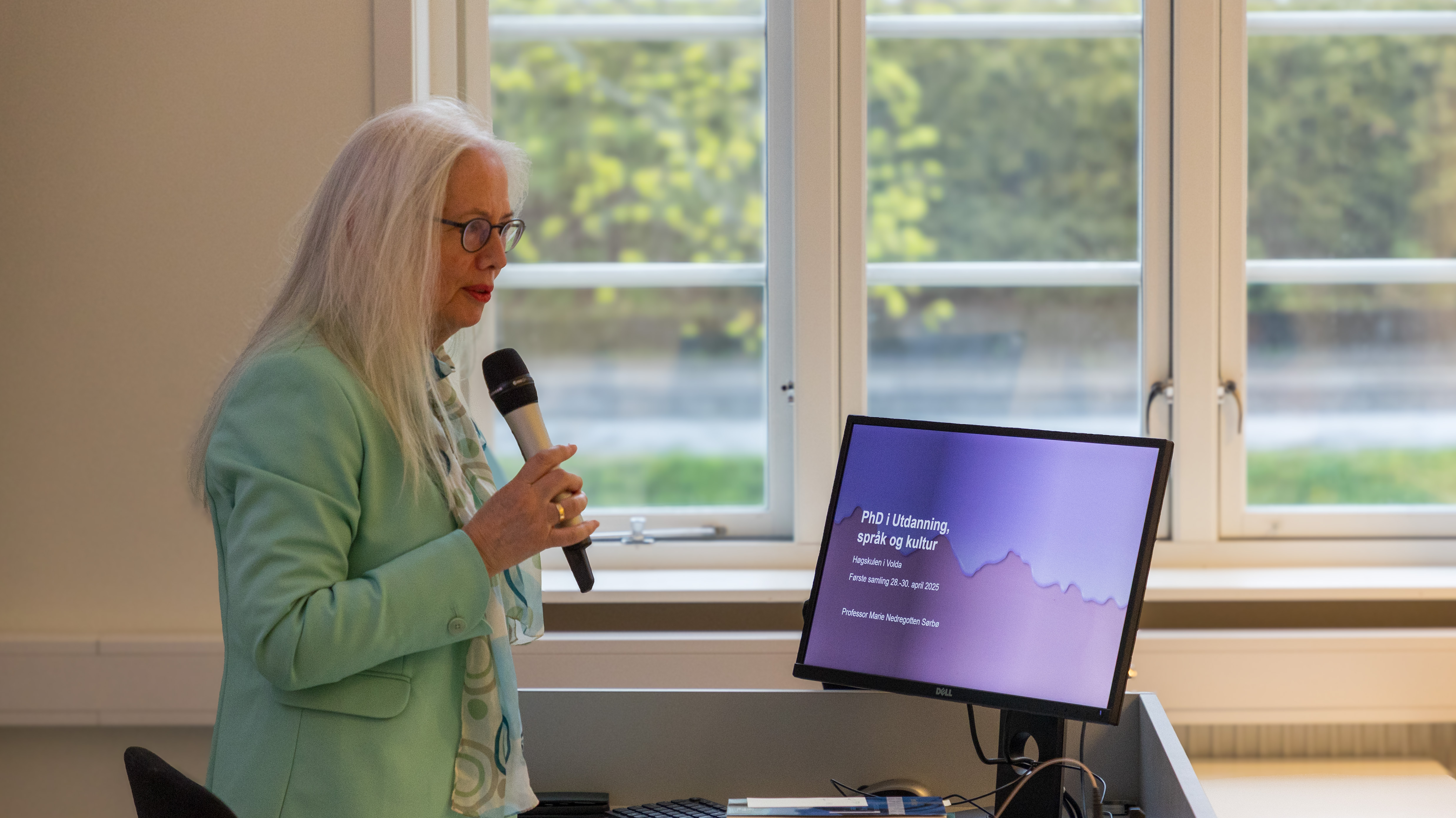 Professor Marie Nedregotten Sørbø er emneansvarleg.